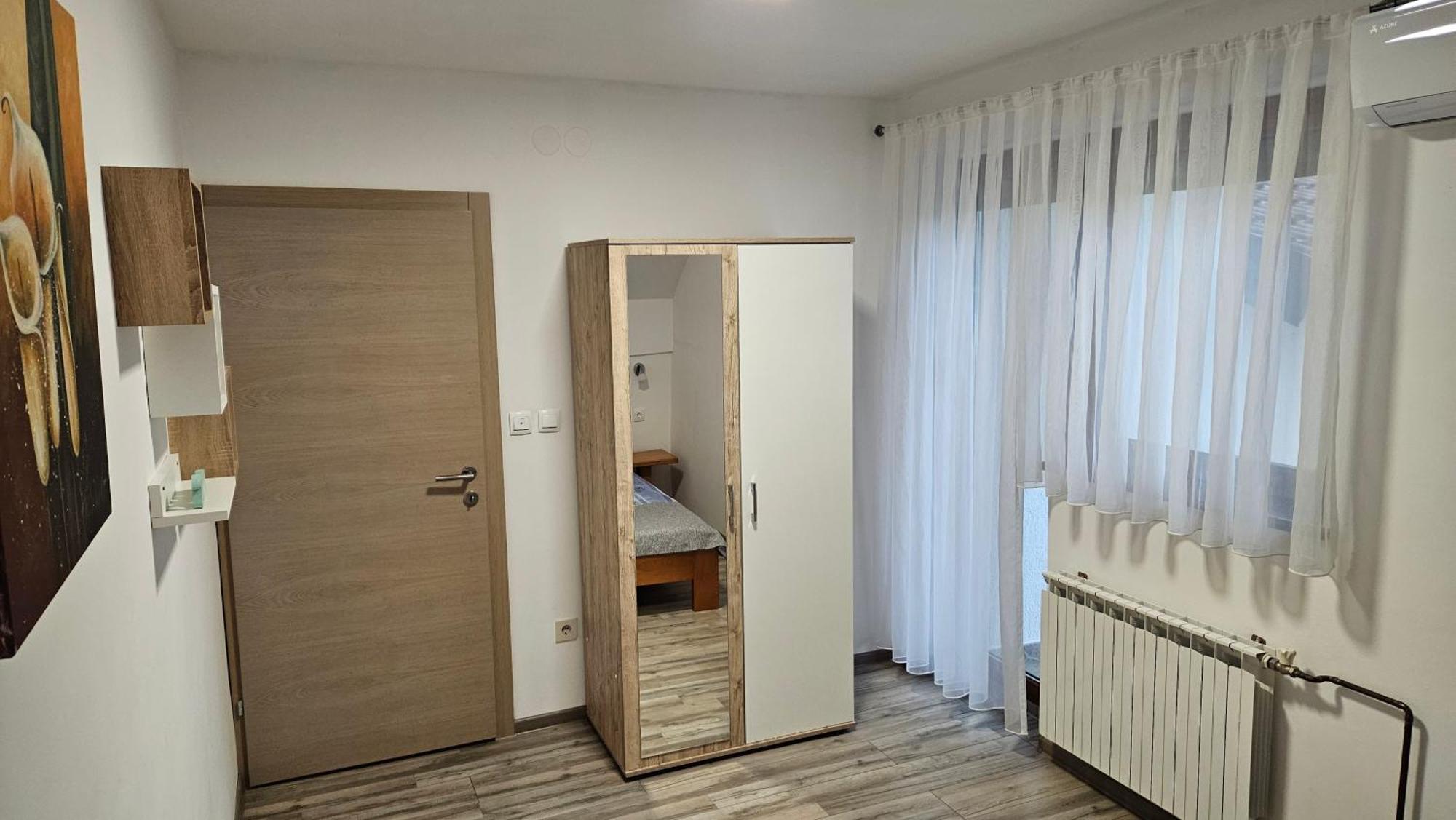Andrea Apartment *